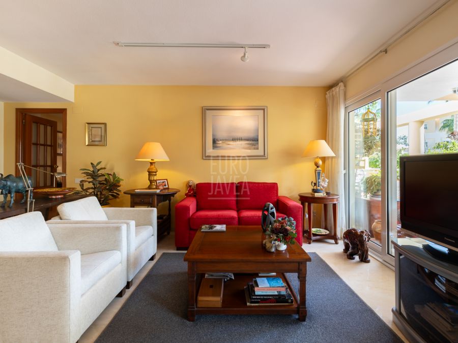 Appartement de luxe au coeur du port de Jávea, orienté sud