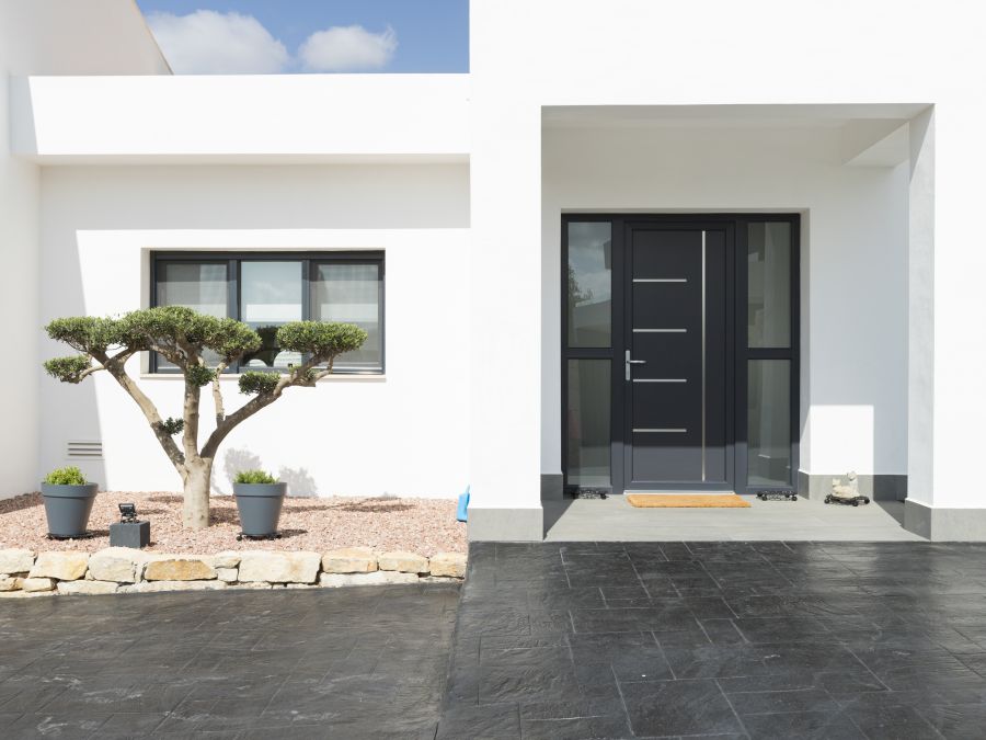 Moderna villa de nueva construcción en venta en la codiciada zona del Montgó Garroferal