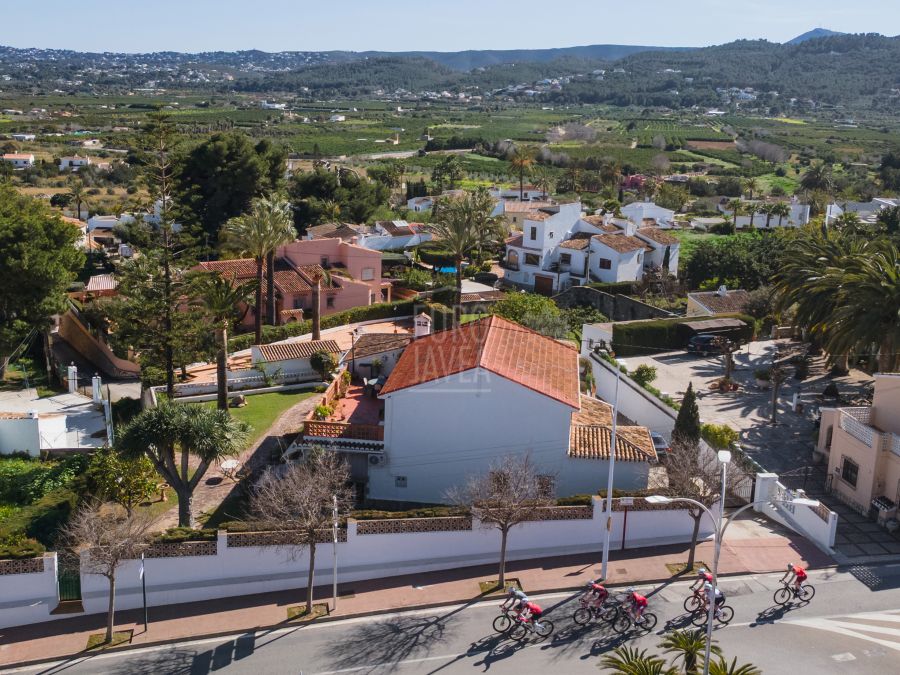 Exquisita villa tradicional en venta en el corazón del casco antiguo de Jávea