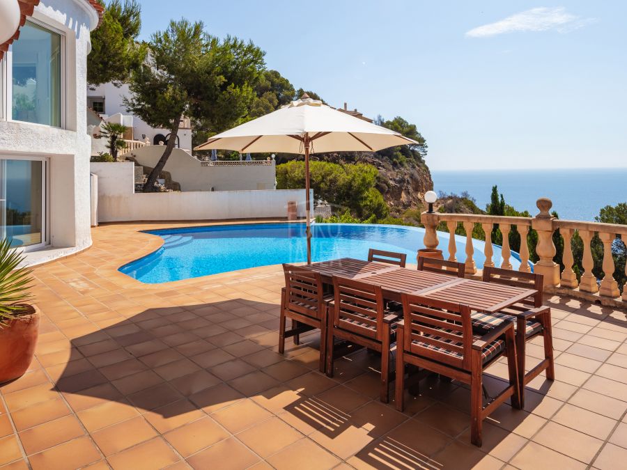 Exclusive Villa Helios — a balcony over the Mediterranean sea