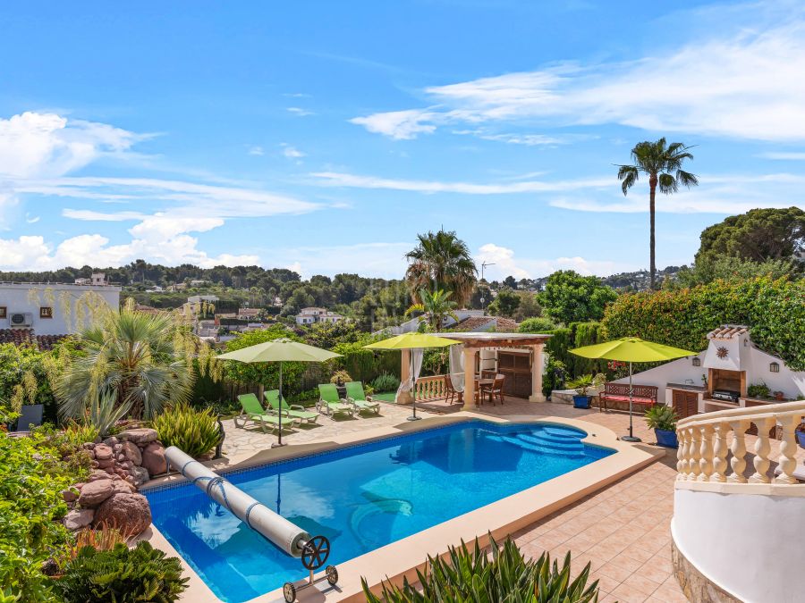 Villa de lujo en exclusiva con vistas panorámicas cerca de la Playa del Arenal