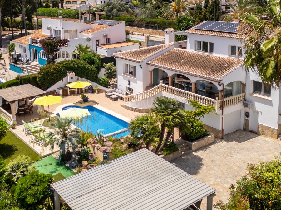 Villa de lujo en exclusiva con vistas panorámicas cerca de la Playa del Arenal