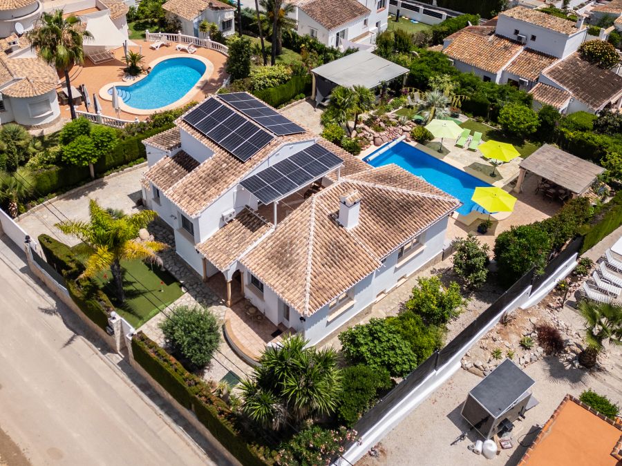 Villa de lujo en exclusiva con vistas panorámicas cerca de la Playa del Arenal