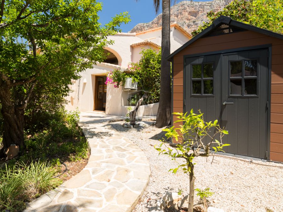 Villa in Montgó