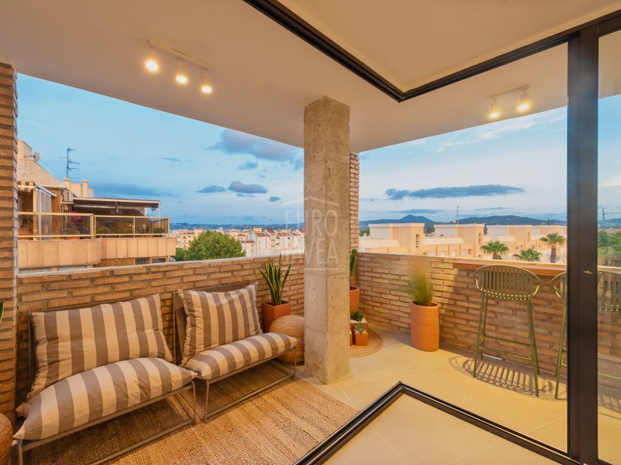 Penthouse de luxe dans le port de Jávea avec vue dégagée