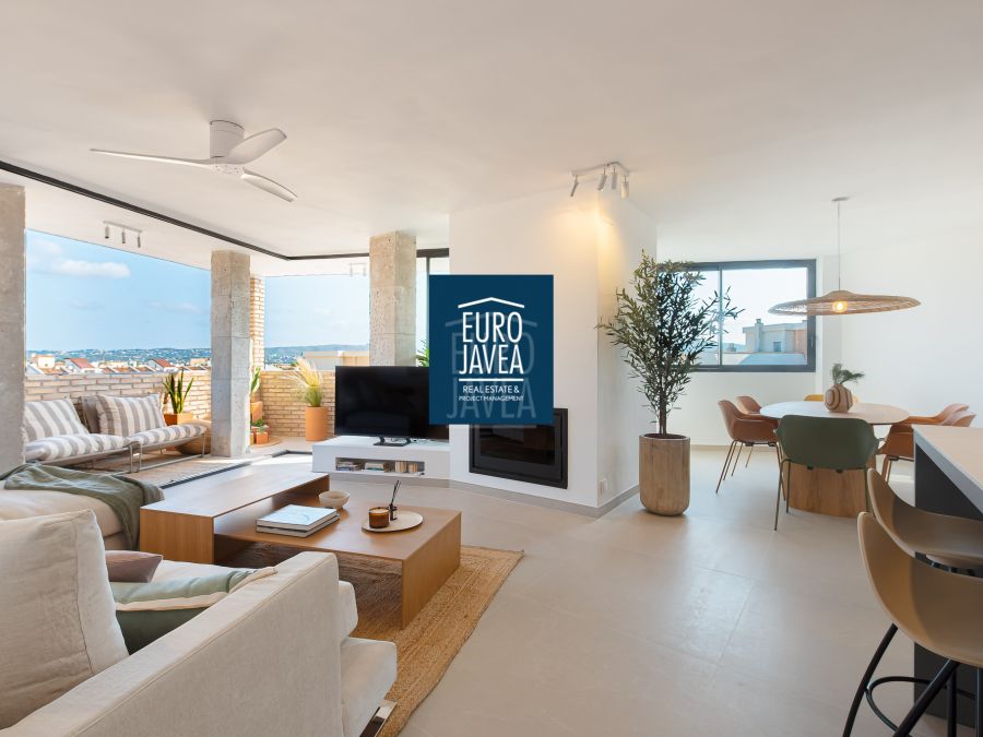Penthouse de luxe dans le port de Jávea avec vue dégagée