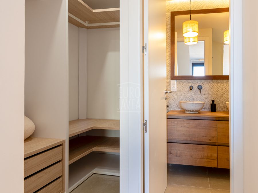 Penthouse de luxe dans le port de Jávea avec vue dégagée