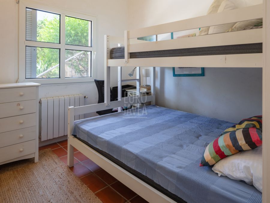 Villa Freya in Cap Martí, Jávea met zee- en Montgó-uitzicht