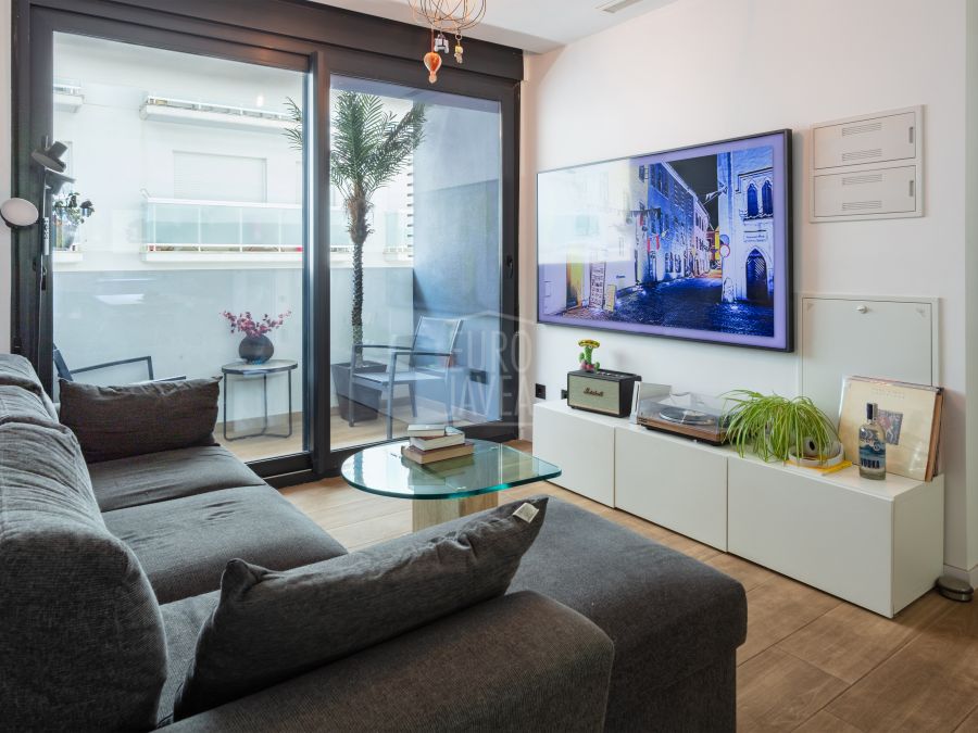 Exclusive modern apartment in the center of Jávea town