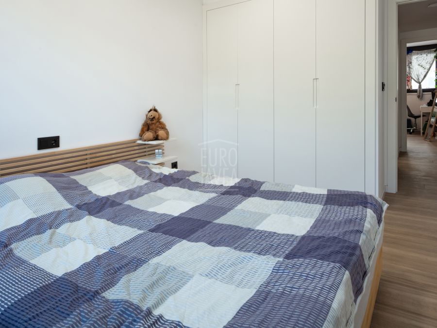Exclusive modern apartment in the center of Jávea town