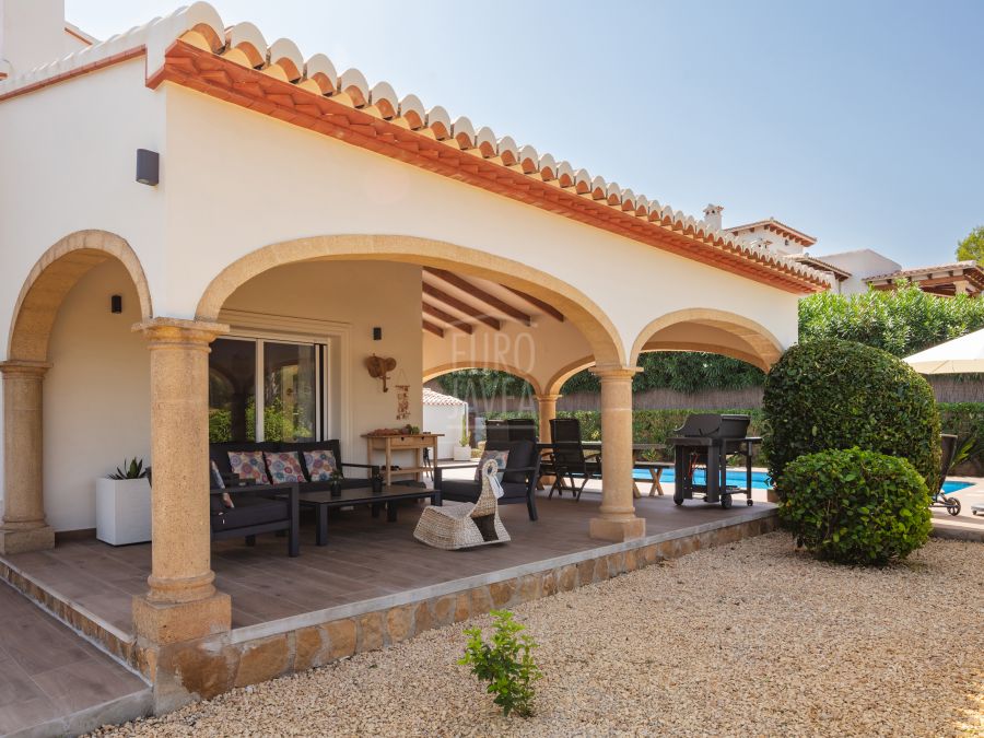 Exclusiva Villa Maris con vistas panormicas al Montgó