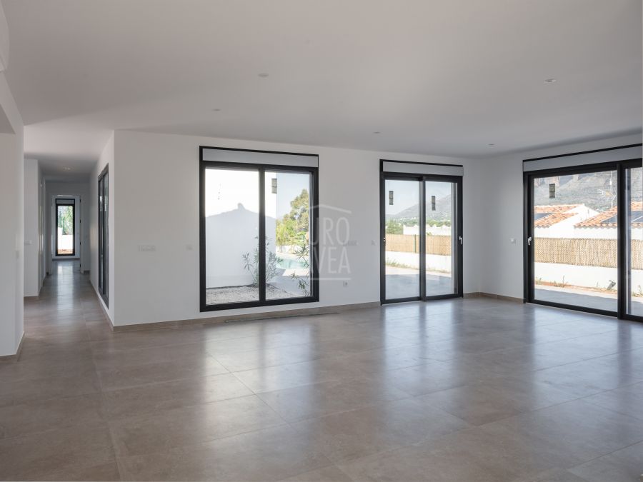 Moderna Villa Zoi con vistas al Montgó en la tranquila zona de Piver, Jávea