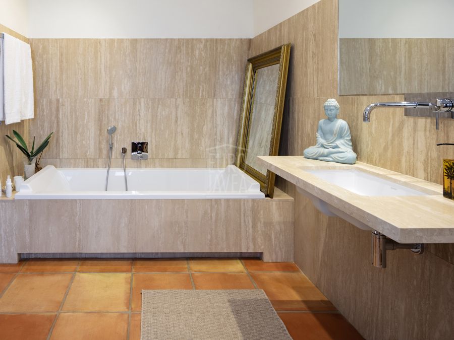 Villa Armonía – Elegance, Luxury and Panoramic Views in Montgó