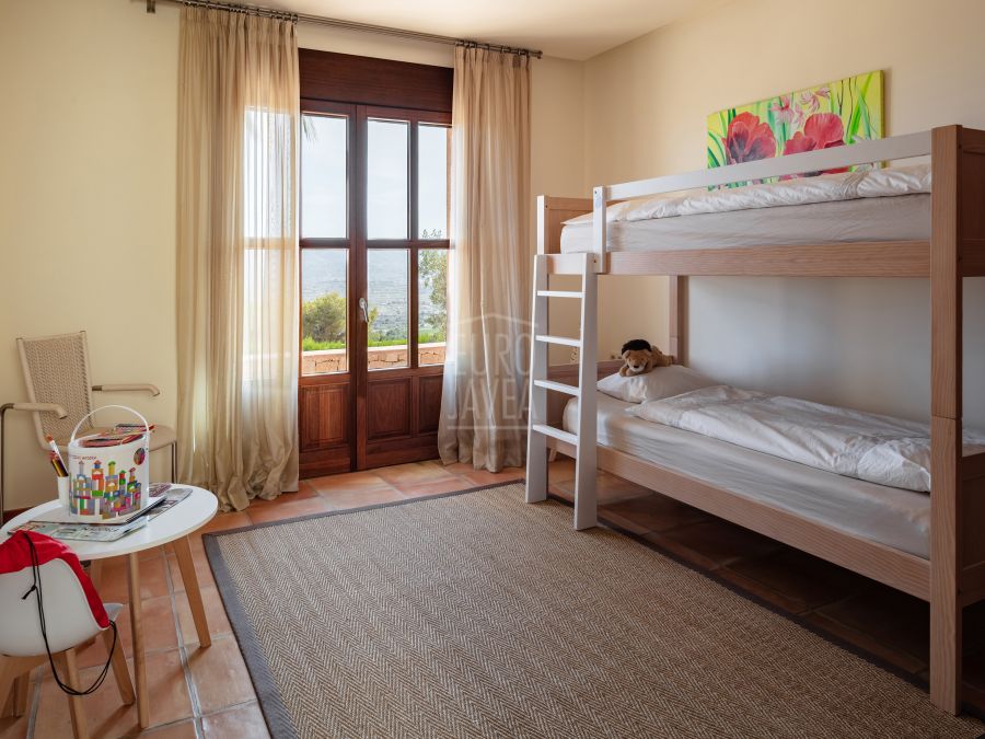Villa Armonía – Elegance, Luxury and Panoramic Views in Montgó