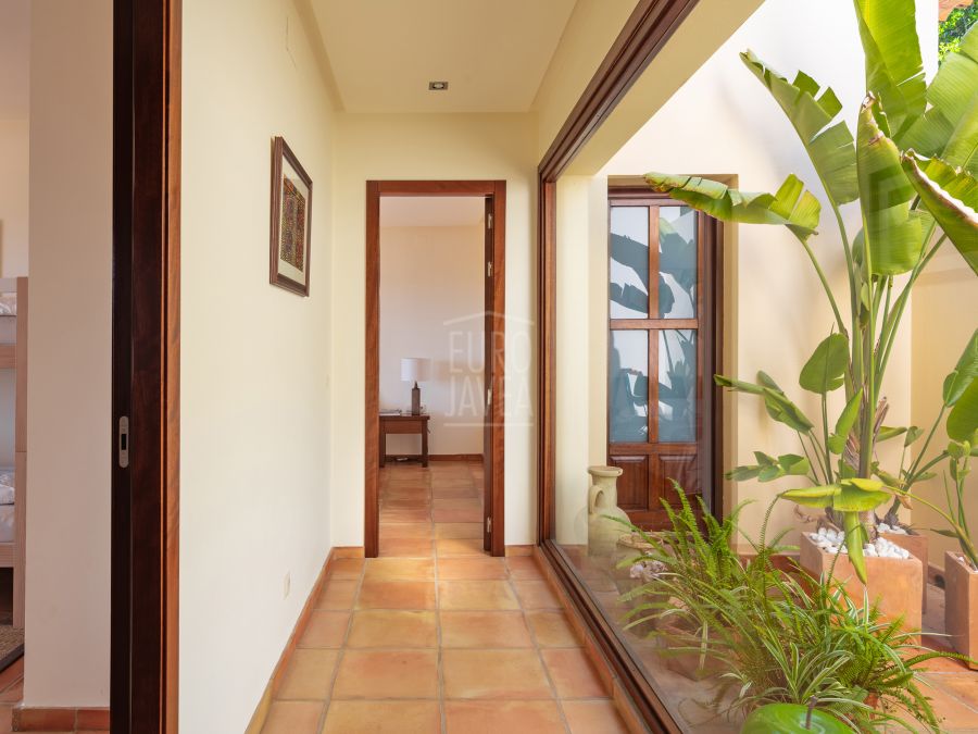 Villa Armonía – Elegance, Luxury and Panoramic Views in Montgó