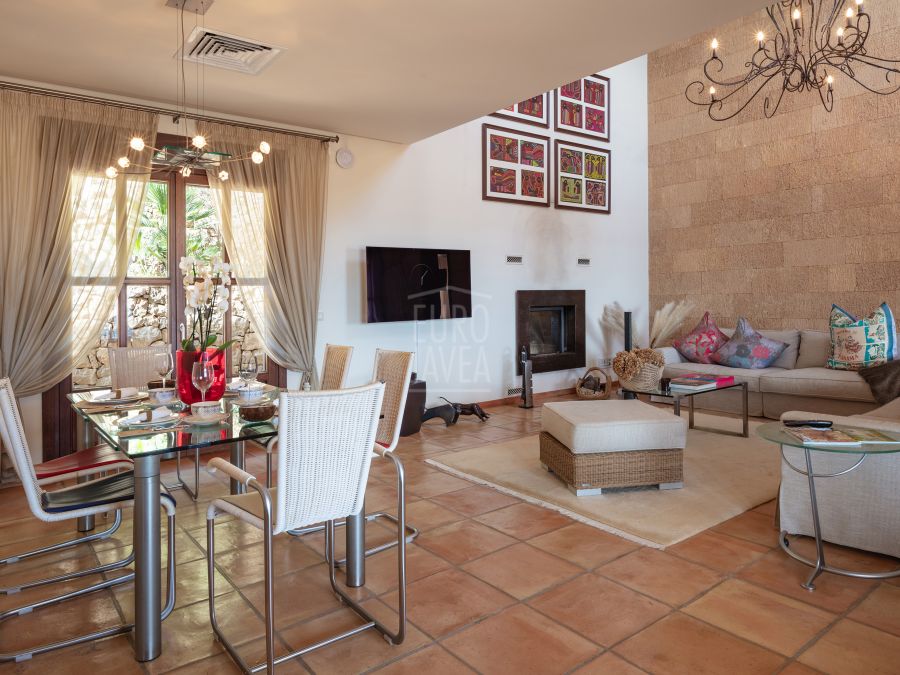 Villa Armonía – Elegance, Luxury and Panoramic Views in Montgó