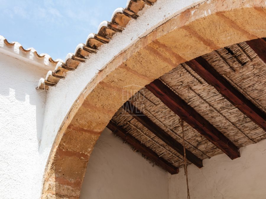 En exclusiva Finca Banyan en Jávea, a los pies del Montgó