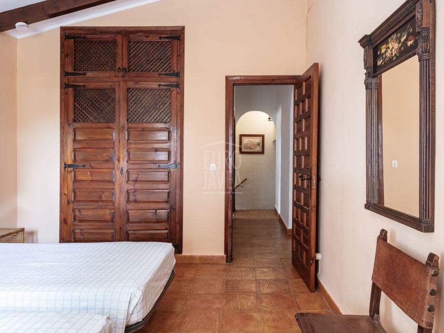 En exclusiva Finca Banyan en Jávea, a los pies del Montgó