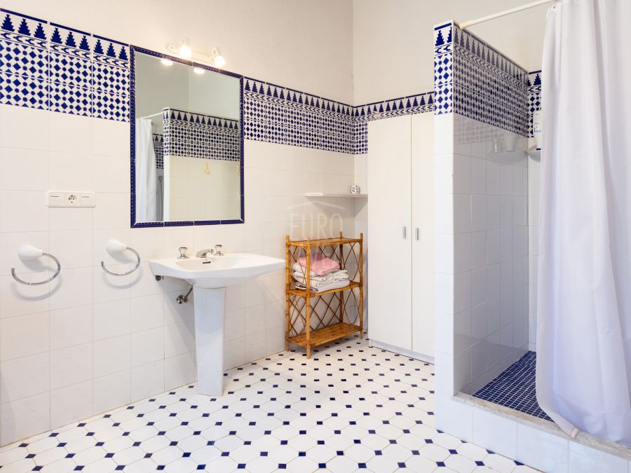 En exclusiva Finca Banyan en Jávea, a los pies del Montgó