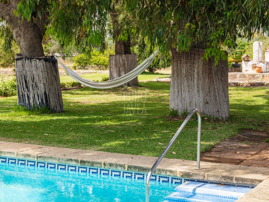 En exclusiva Finca Banyan en Jávea, a los pies del Montgó