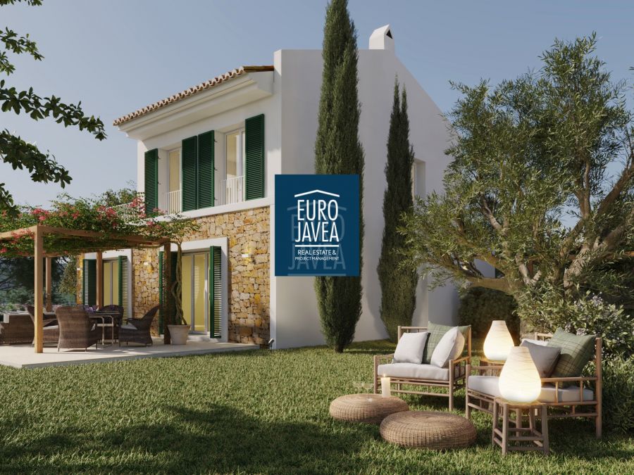Luxury villa with private garden in the Cumbres del Tosalet residential area, Jávea