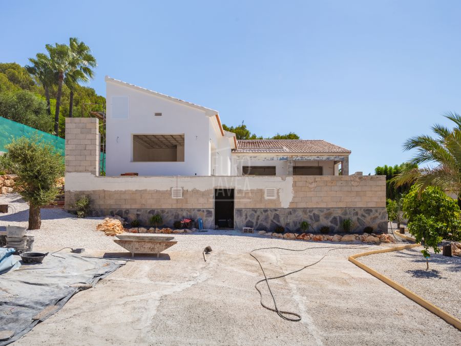 Villa Paros de plain-pied en construction avec vue dégagée sur le Montgó