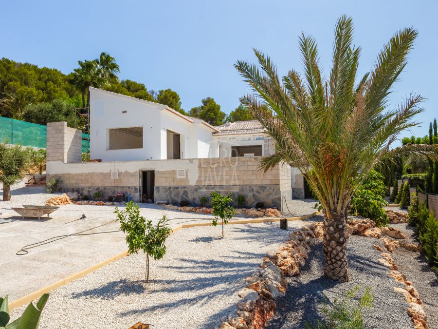 Villa Paros de plain-pied en construction avec vue dégagée sur le Montgó