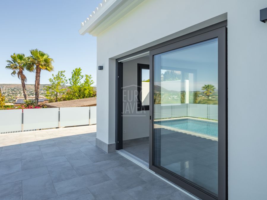Villa Paros de plain-pied en construction avec vue dégagée sur le Montgó