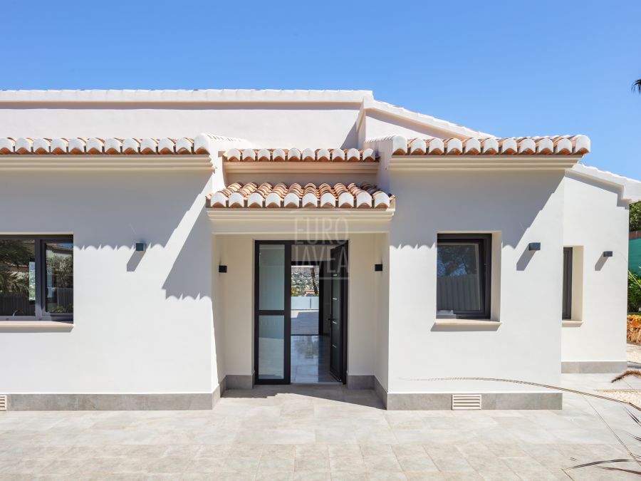 Villa Paros de plain-pied en construction avec vue dégagée sur le Montgó