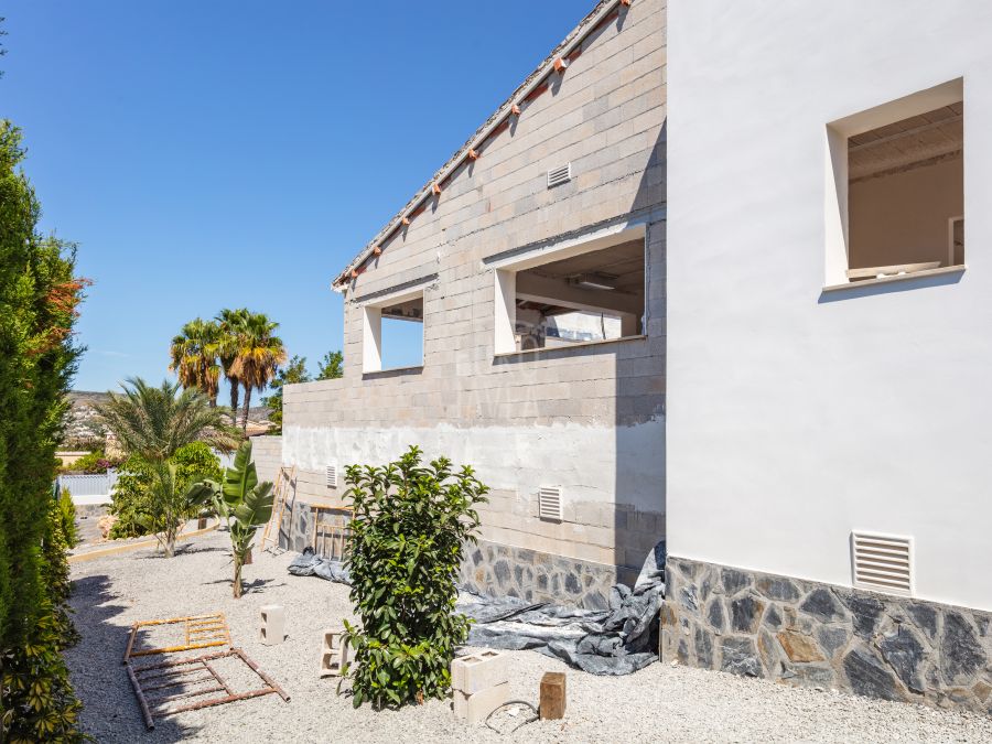 Villa Paros de plain-pied en construction avec vue dégagée sur le Montgó