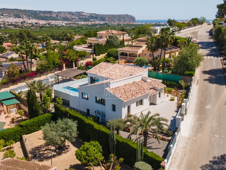 Villa Paros de plain-pied en construction avec vue dégagée sur le Montgó