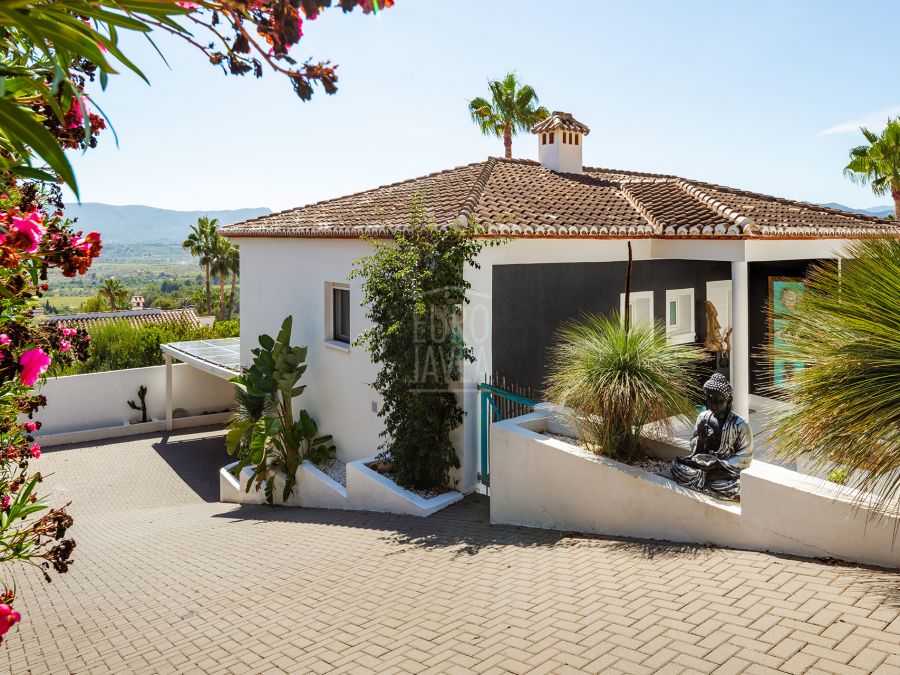 Coconut Lodge Villa am Montgó mit Südausrichtung und Panoramablick