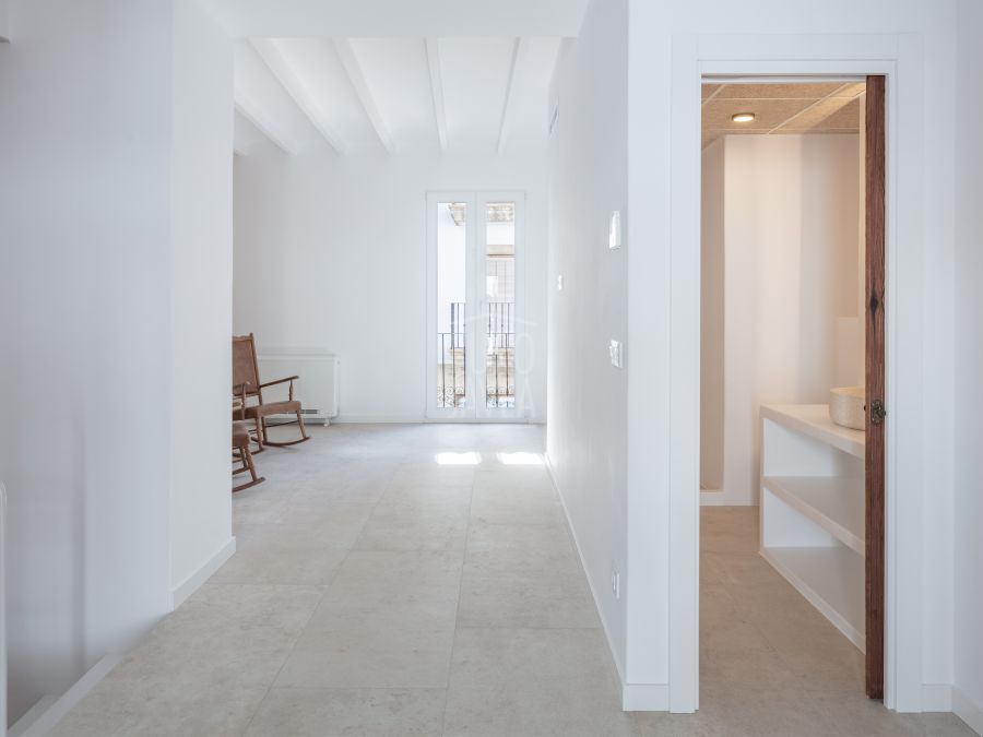 An elegant, newly renovated property in the heart of Jávea’s old town