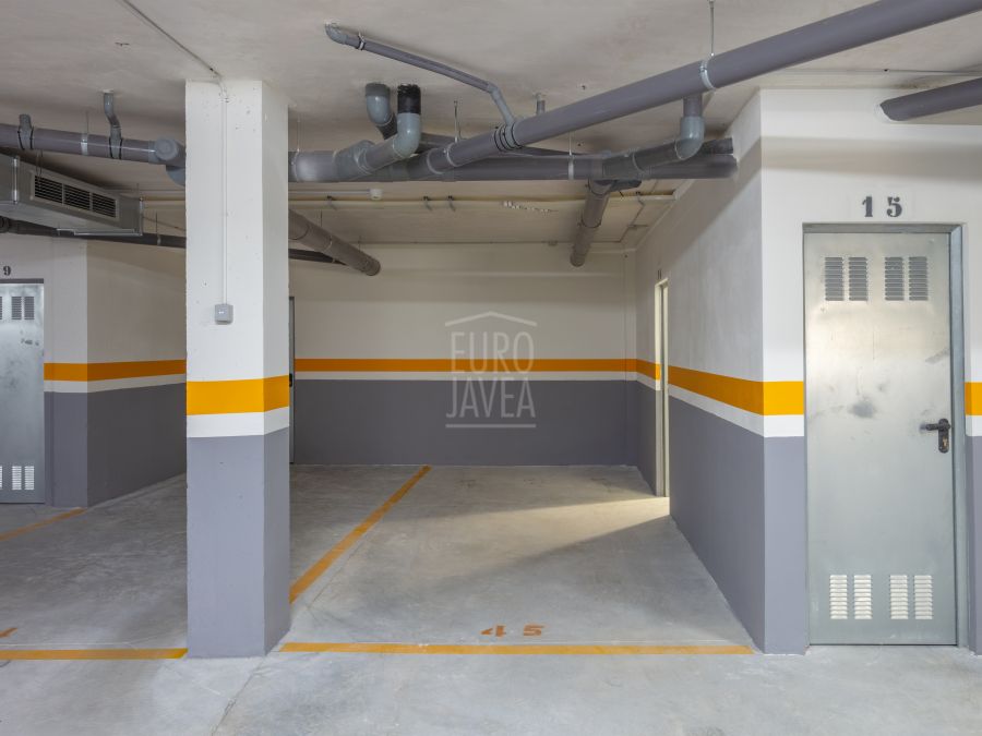 New-Build Ground Floor Apartment with large south facing terrace in the Port of Jávea