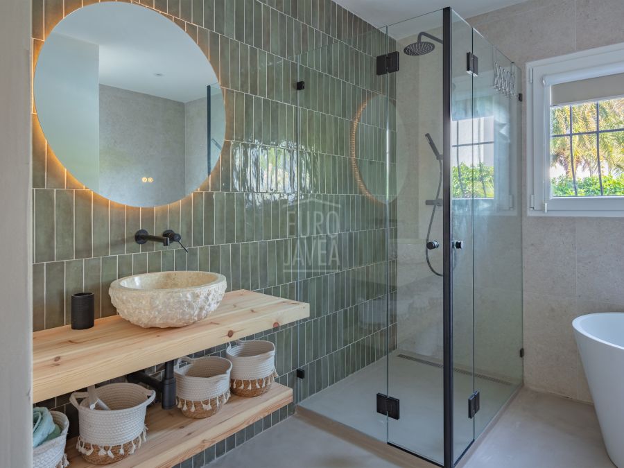 Villa Isabella, Exclusive Recently Renovated Mediterranean Villa with Panoramic Views in Cap Martí, Jávea