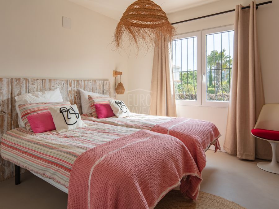 Villa Isabella, Exclusive Recently Renovated Mediterranean Villa with Panoramic Views in Cap Martí, Jávea