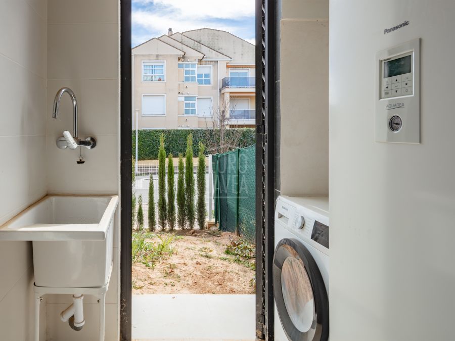 Appartement neuf en rez-de-chaussée avec grand espace extérieur à Arenal, Jávea