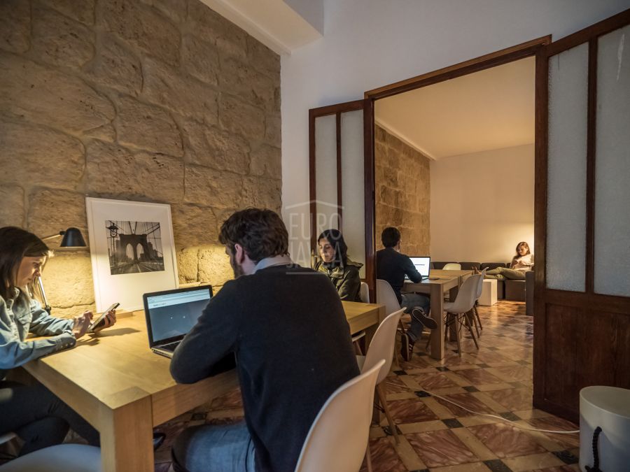 Charming hostel in Jávea’s old town with chill-out terrace