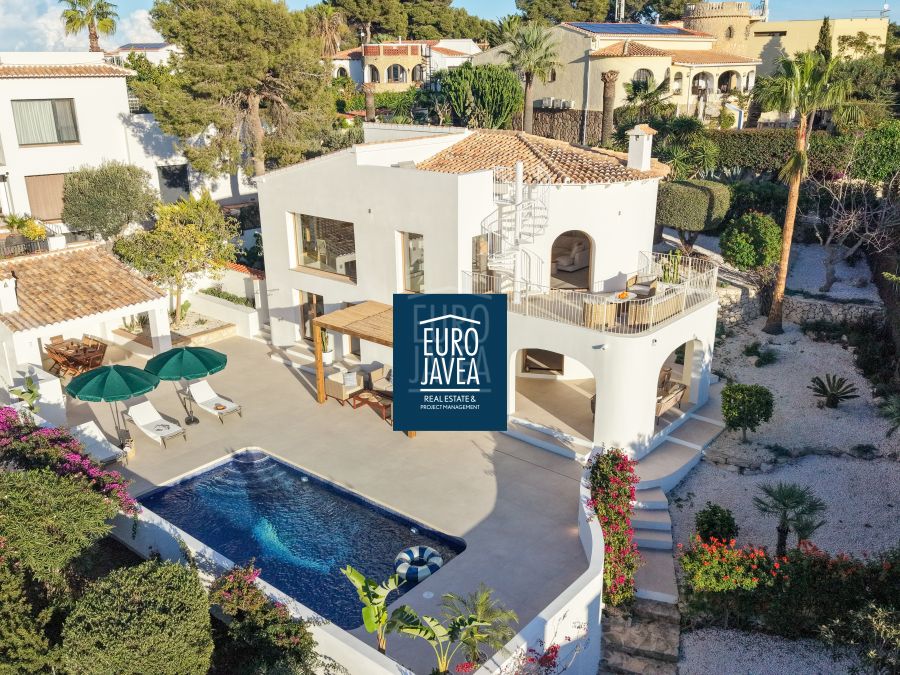 Villa Eterna, Une vie de luxe avec des vues panoramiques sur le Montgó