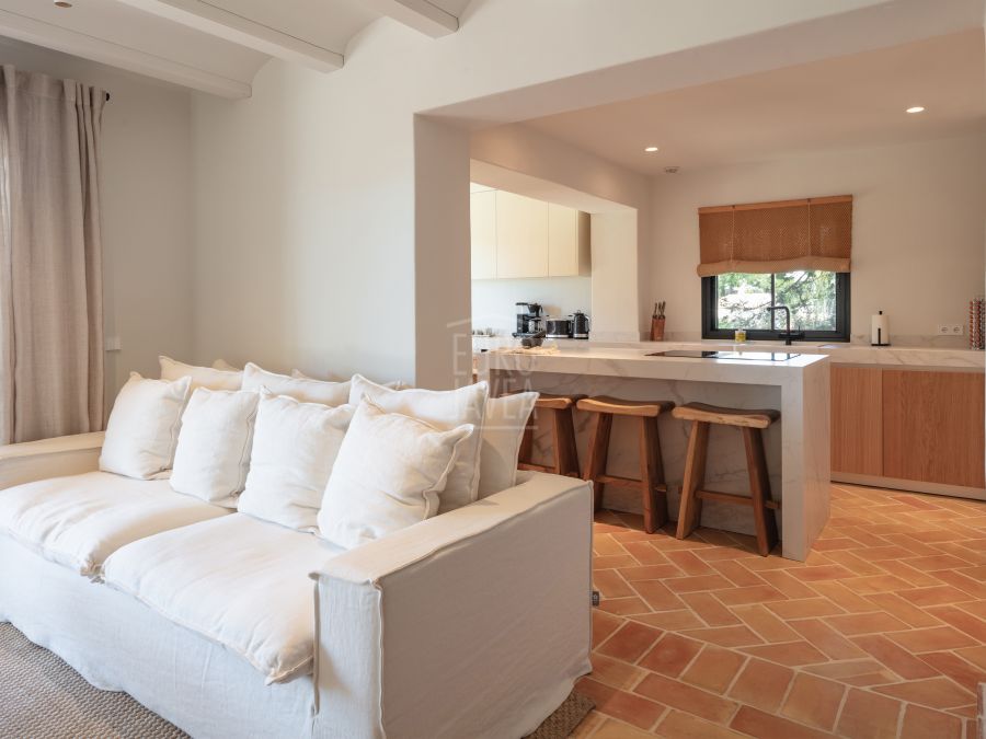 Ca La Vida, a Mediterranean luxury villa exclusively for sale in Balcón al Mar