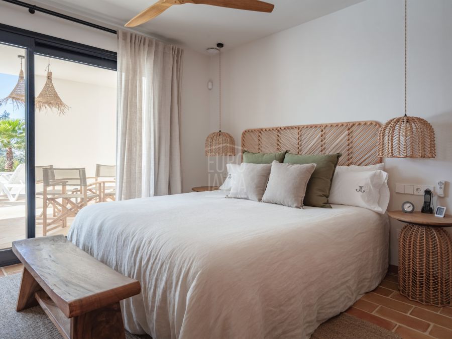 Ca La Vida, a Mediterranean luxury villa exclusively for sale in Balcón al Mar