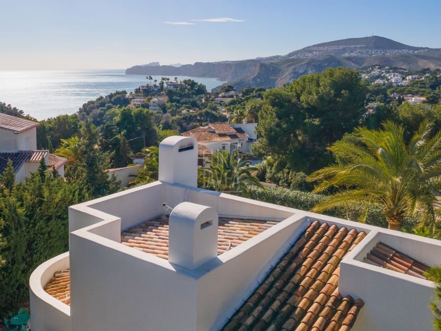 Ca La Vida, a Mediterranean luxury villa exclusively for sale in Balcón al Mar