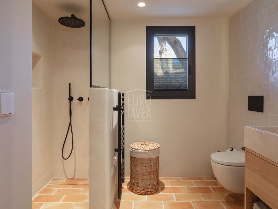 Ca La Vida, a Mediterranean luxury villa exclusively for sale in Balcón al Mar