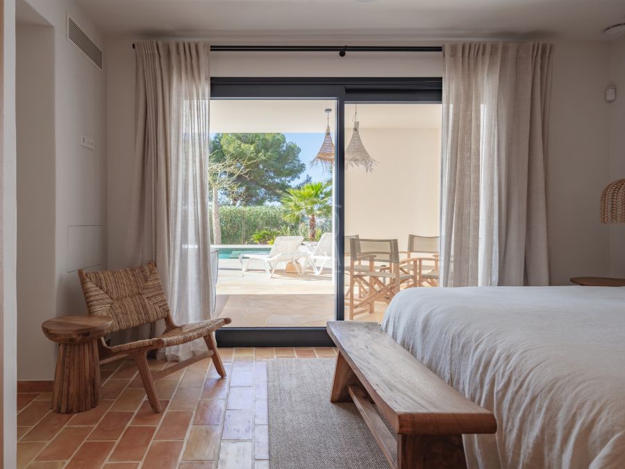 Ca La Vida, a Mediterranean luxury villa exclusively for sale in Balcón al Mar