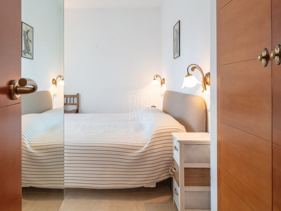 Exclusief appartement te koop in het hart van de haven van Jávea