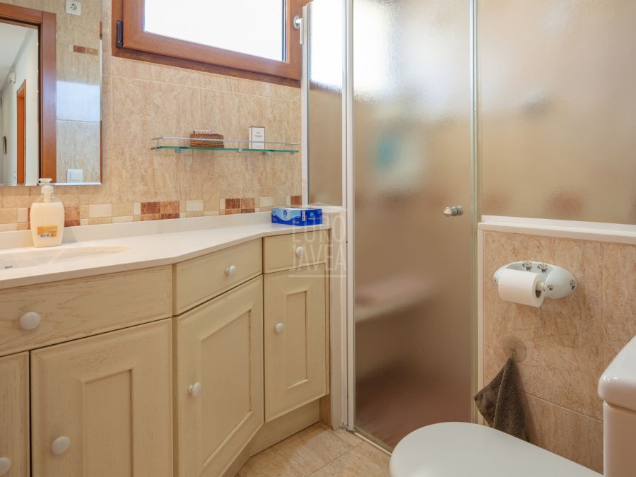 Exclusief appartement te koop in het hart van de haven van Jávea