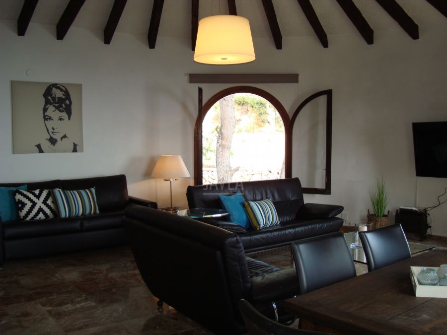 Villa Magdalena, op de eerste lijn met spectaculair uitzicht op zee