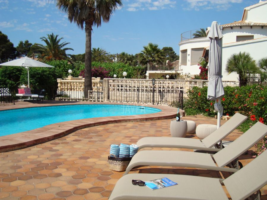 Villa Magdalena, op de eerste lijn met spectaculair uitzicht op zee