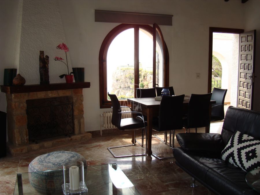 Villa Magdalena, op de eerste lijn met spectaculair uitzicht op zee