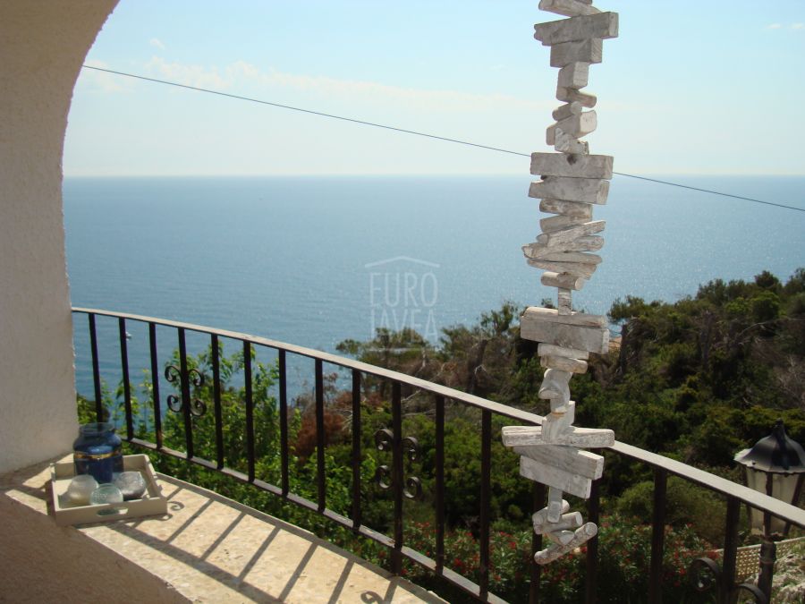 Villa Magdalena, op de eerste lijn met spectaculair uitzicht op zee
